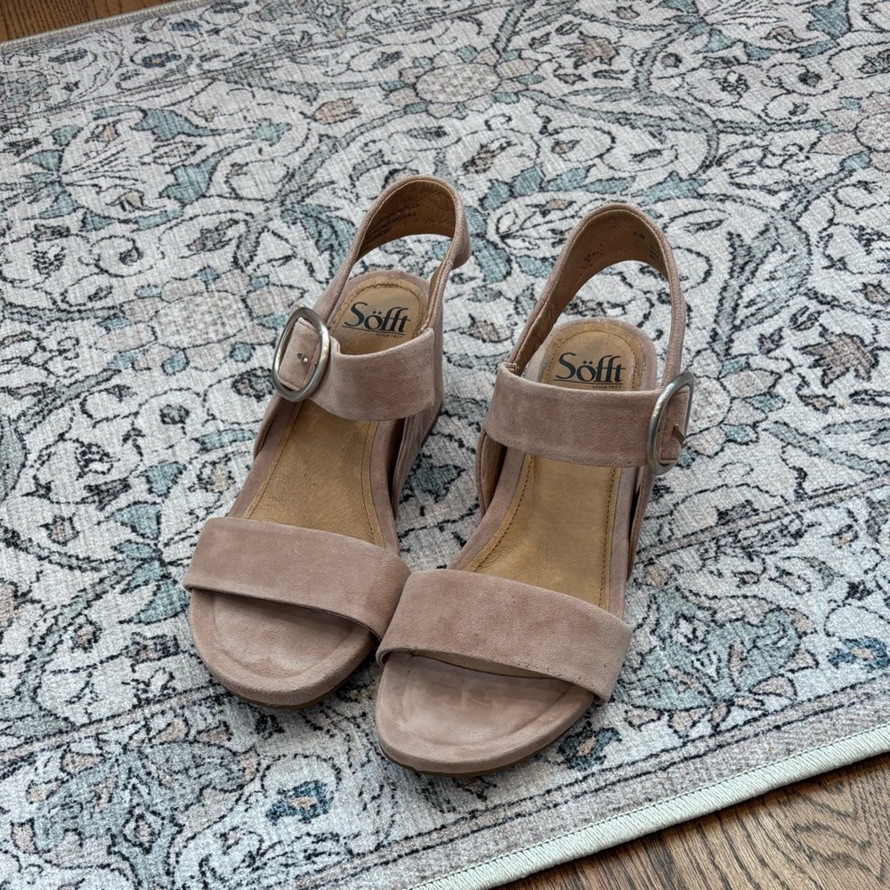 Sofft wedge-heel sandals